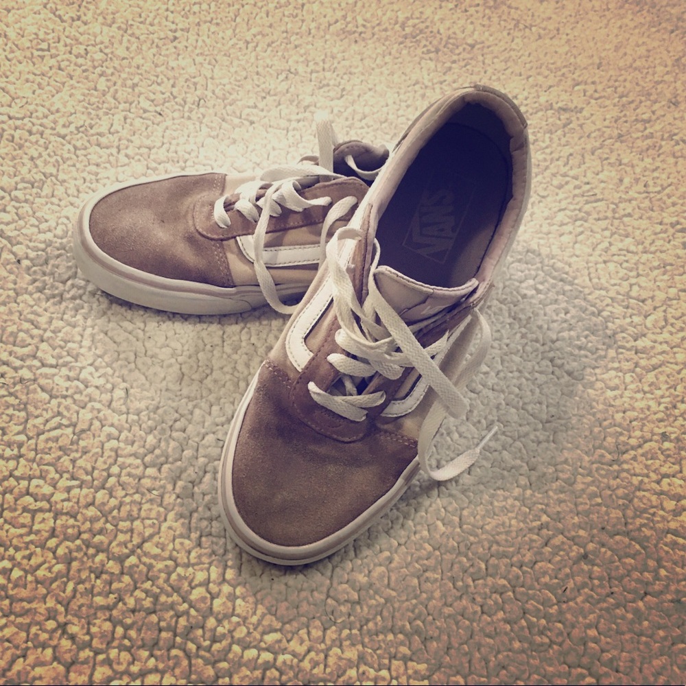 Vans , blush skater shoe, fair condition , size 8